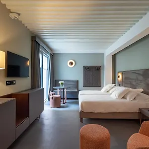 Vis Urban Suites&spa Włochy